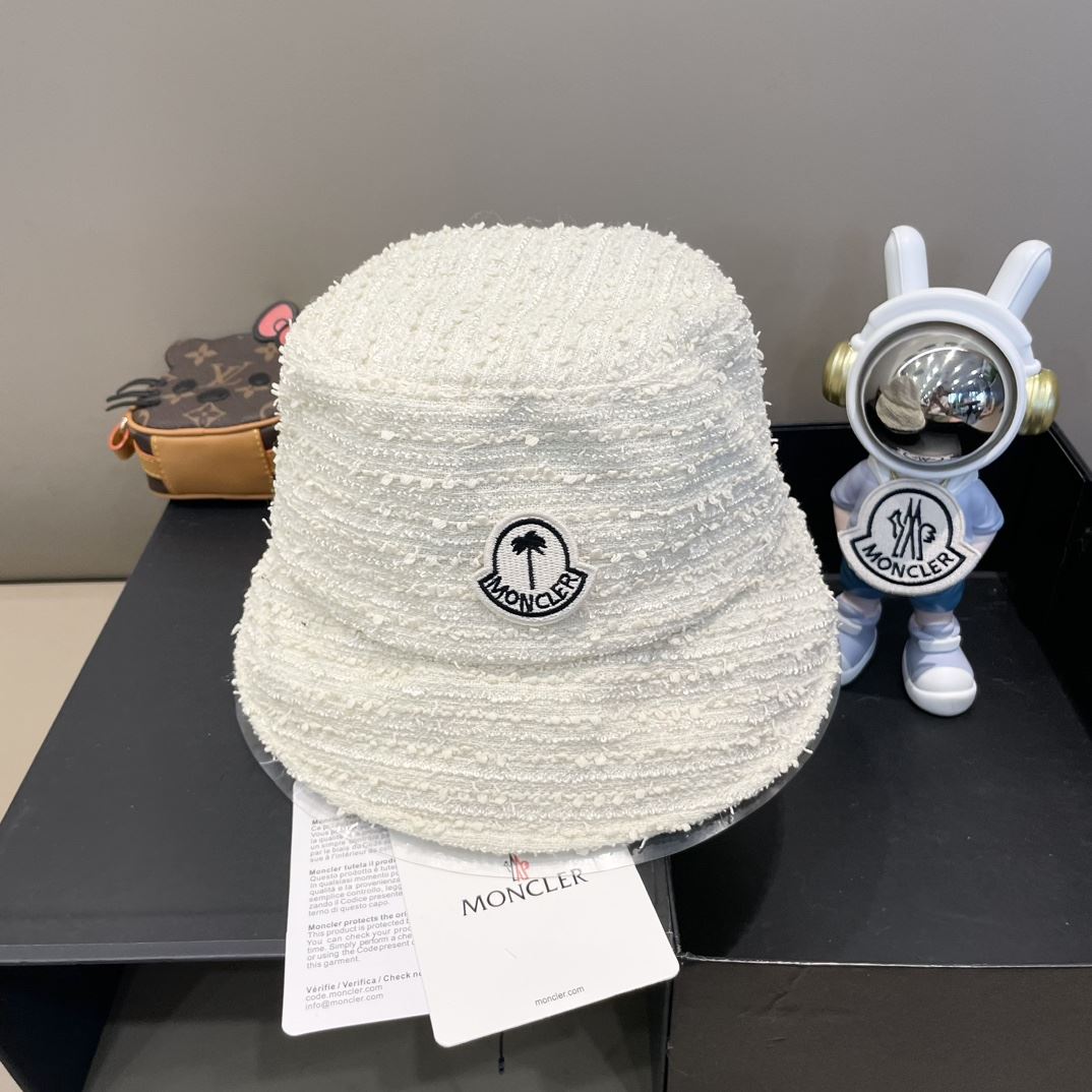 Moncler Caps